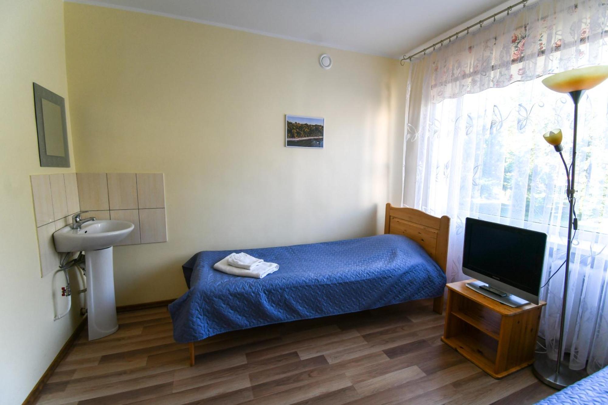 Hostel Nele Jõhvi Buitenkant foto