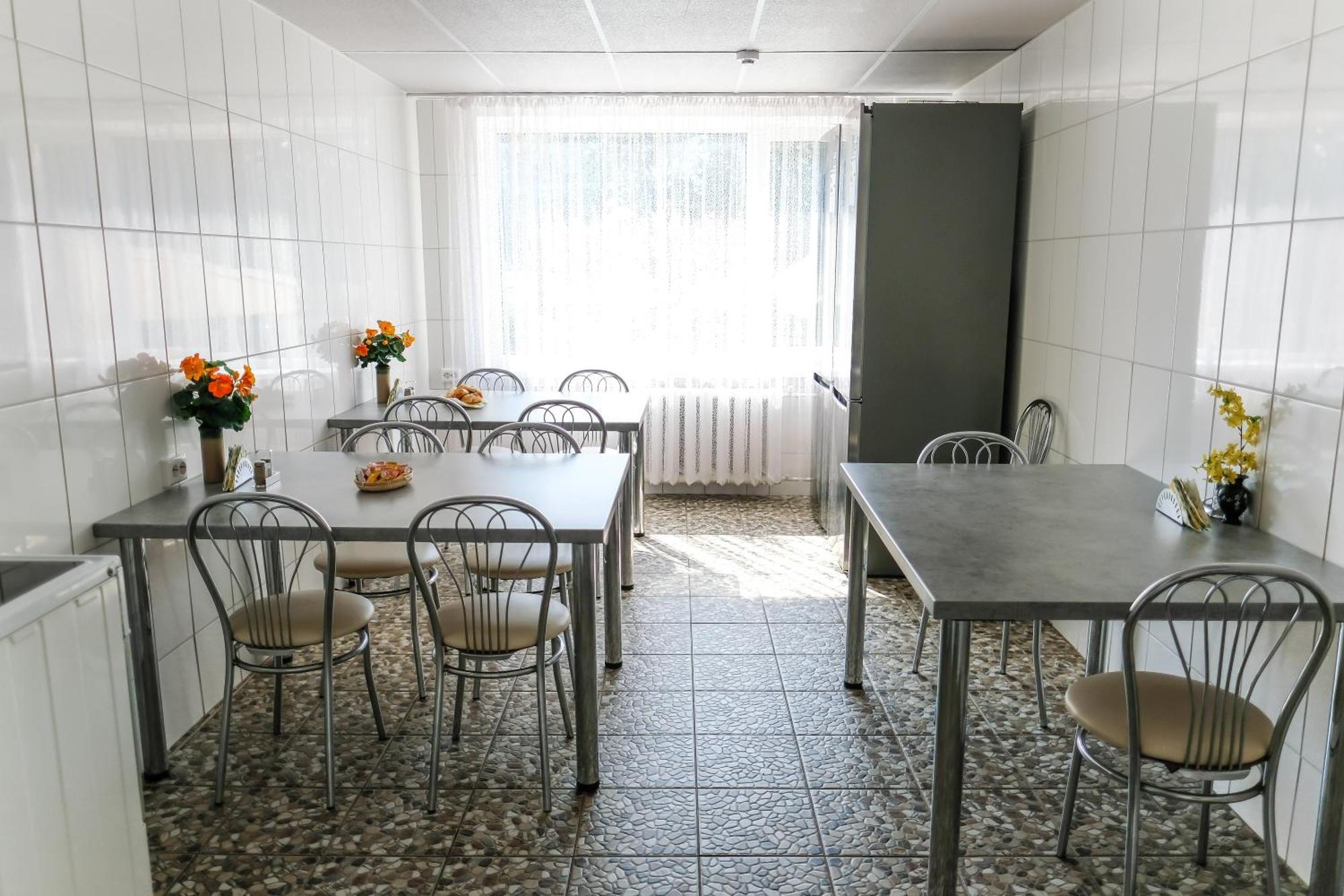Hostel Nele Jõhvi Buitenkant foto